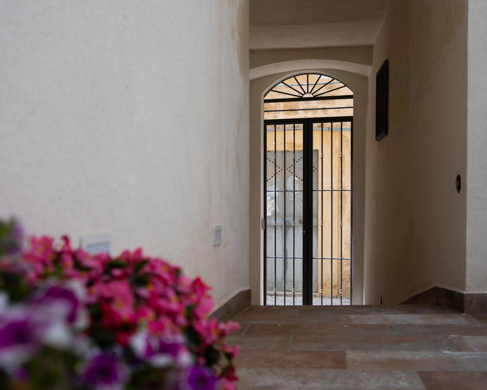 Sofi' Center Rooms Sciacca Exterior foto